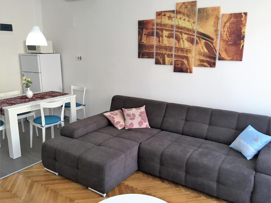 Arenacentar Apartments Пула Екстер'єр фото