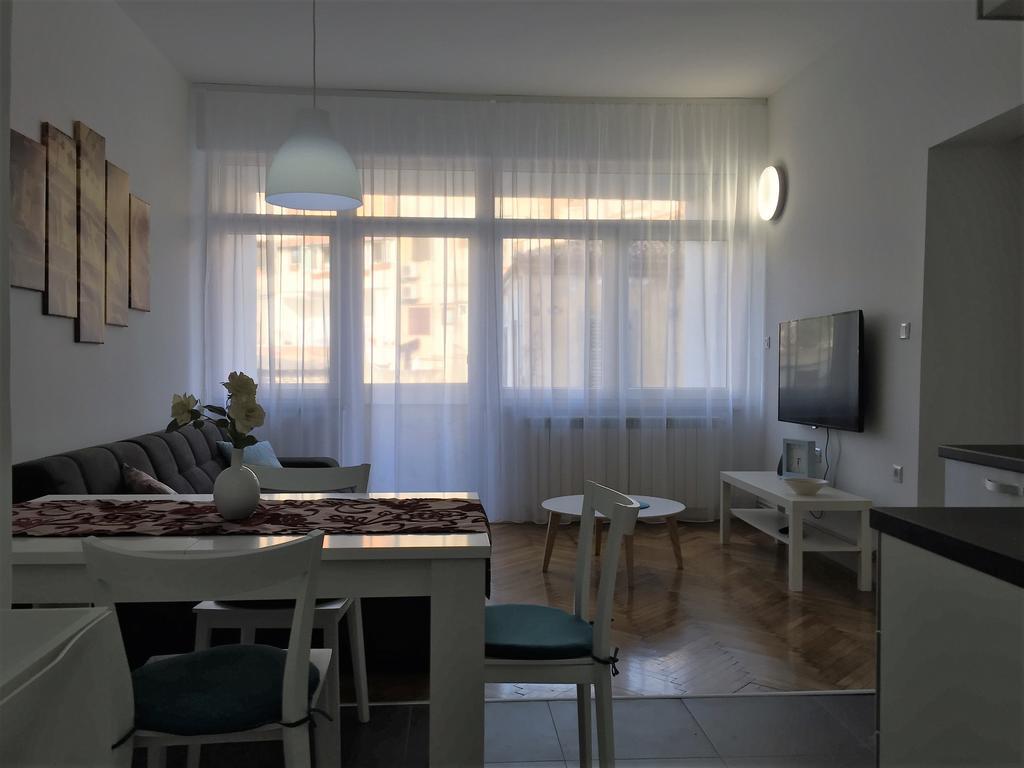 Arenacentar Apartments Пула Екстер'єр фото