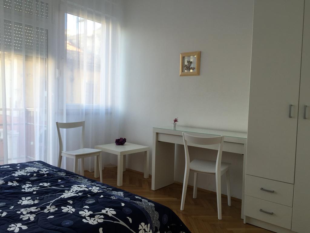 Arenacentar Apartments Пула Екстер'єр фото
